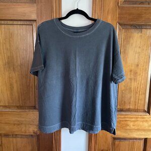 Like New Old Navy Charcoal Grey Boxy Boyfriend Tee Size XXL Super Soft
